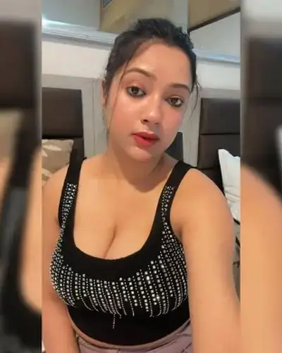 Call Girls Service Chhuikhadan