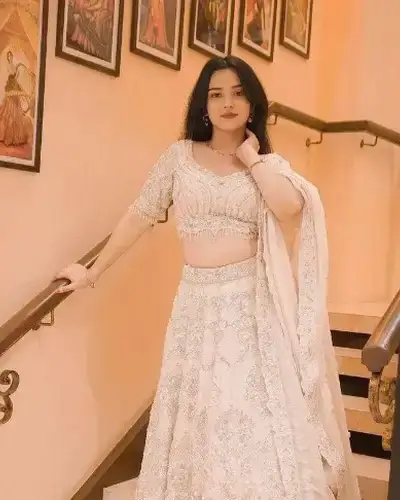 Escort Service In Chhuikhadan